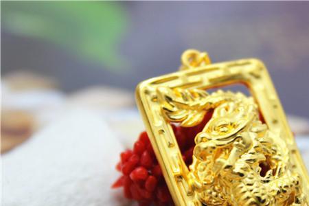千足金硬金牙咬有印吗