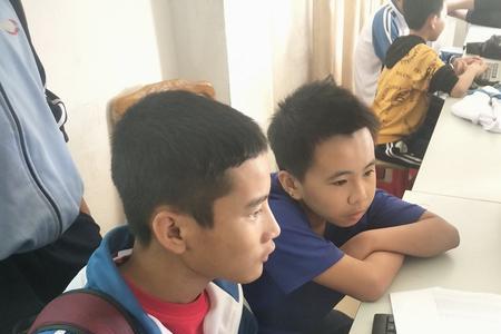 初中信息技术兴趣课程