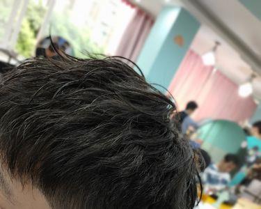 烫过摩根烫的头发还能漂么