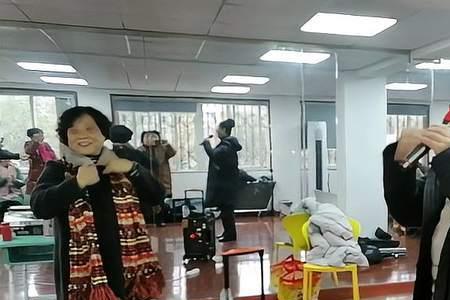 歌声悠扬深情委婉啥意思