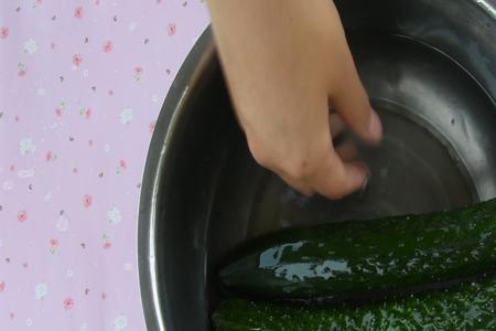 黄瓜放冰箱里为什么发粘