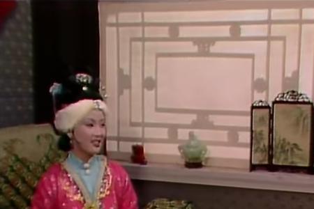 红楼梦刘姥姥讲故事走水哪一集