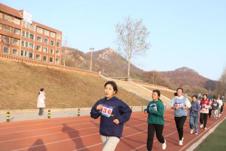 五年制本科体测多少次