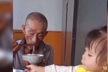 赞爷爷和孙女诗句