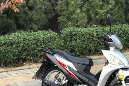 5千左右公认最好弯梁摩托车