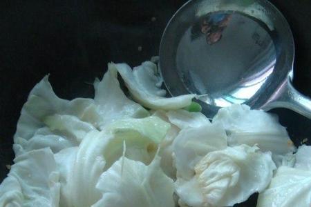 干煸大头菜王刚