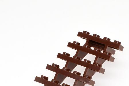 积木缺少零件一般一个一个补吗