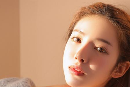 夸赞女人识大体的成语