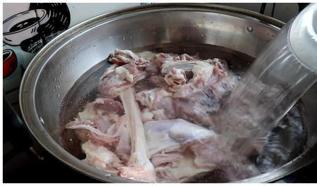 羊肉用大火煮好还是用小火煮好