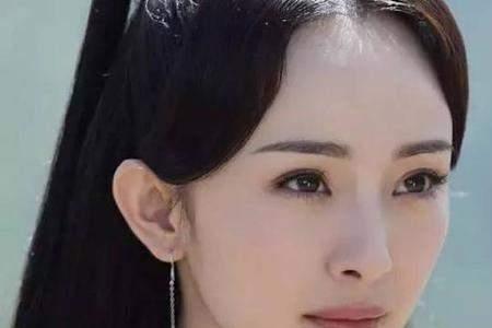 形容女子眼睛有灵气的诗句