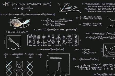 数学与应用数学和计算机哪个好