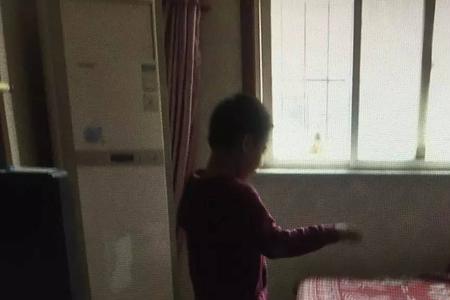 楼上小孩跑跳能报警吗