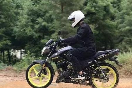 1-2万公认最好跨骑摩托车