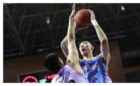cba杨毅在哪个平台直播
