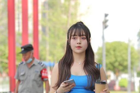 什么样的男人才配得上包臀裙