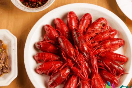 买小龙虾会帮忙去虾线后能吃吗