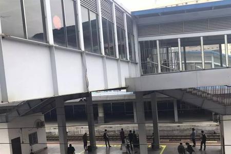 怎么同站换乘火车