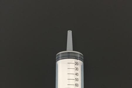 50毫升注射器直径和长度