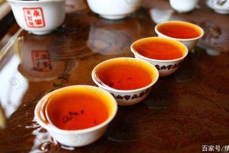 茶倒七分满酒倒九分是什么意思