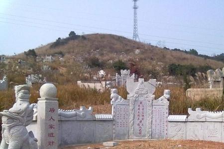 女儿能不能给父母修坟