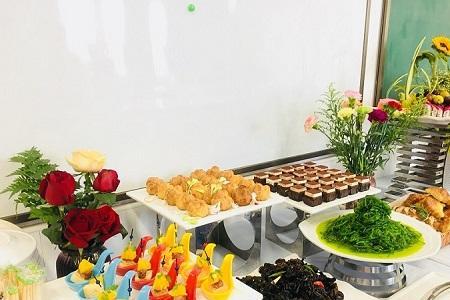 小学冷餐会主持词
