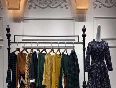 mxcarle是什么服装牌子