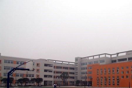 成都市第三七中学怎么样