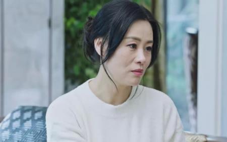 45岁陪读妈妈能上班吗