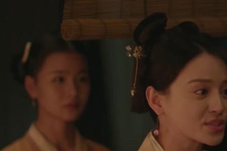 明兰和墨兰饭桌上争吵是哪一集