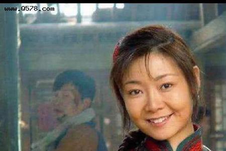 女村长电视剧秋果生孩子第几集