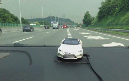 高速公路几点不让跑车