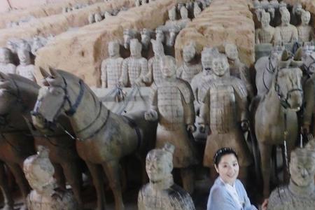 兵马俑博物馆怎么找导游
