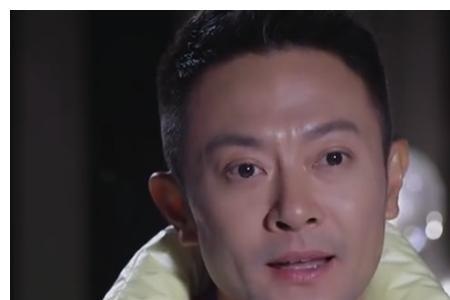 印小天跳舞穿的衣服是哪个品牌