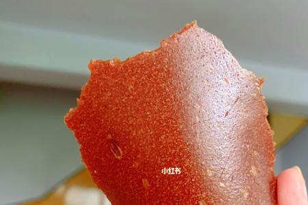 果丹皮嘴巴为什么那么翘