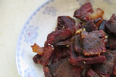 熟牛肉买回来要不要洗