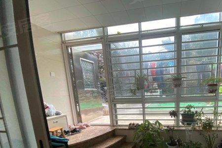 南京底跃的房子会很潮吗