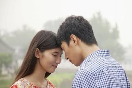 男人对女人说晚秋是什么意思