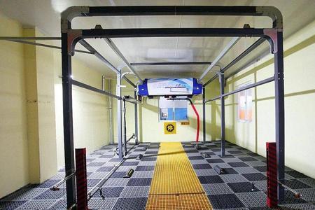 洗车店洗车可以把车停那里吗