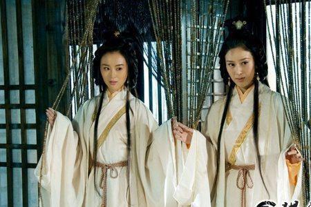 曹操的妈姓什么