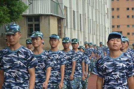 3+2升大专还要军训吗