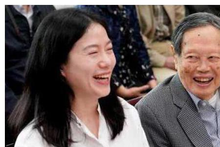 年岁已高和年事已高有什么区别