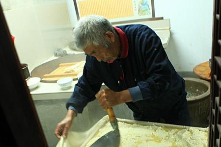 盐卤水怎么勾兑