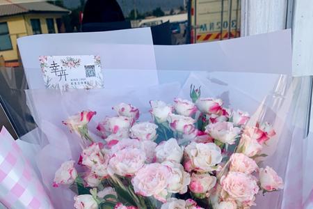 男孩子的18岁成人礼送花适合么