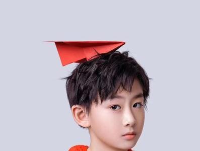 董学明扮演者