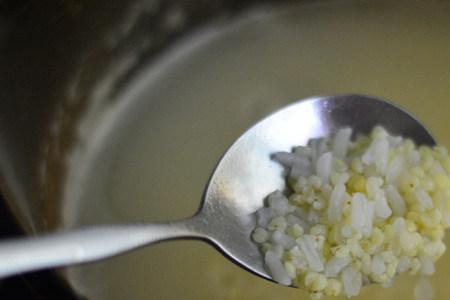 大米和小米熬粥哪个快