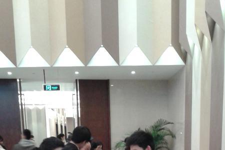 金器放银行会贬值吗