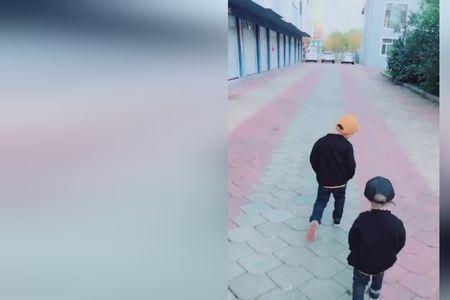 家里哥哥喊弟弟什么