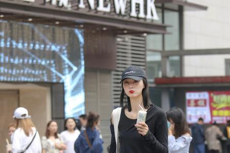 夏天穿靴子的人真的不热吗