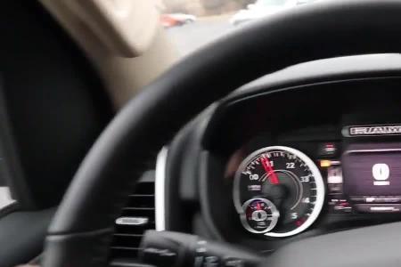汽车仪表盘显示ram是什么车