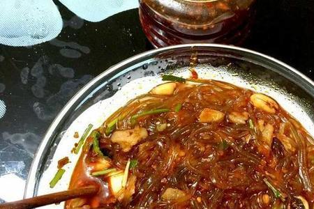 正宗东北酸辣粉条做法